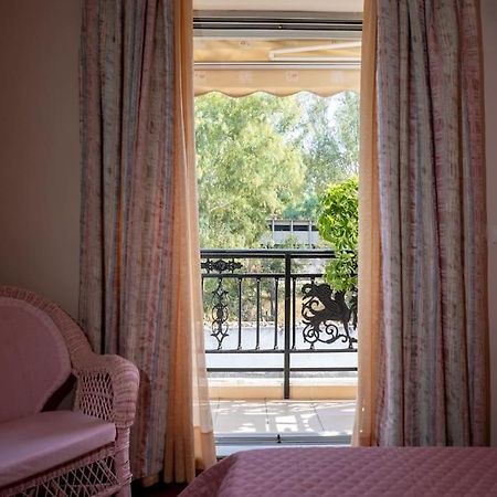 Angela Stylist House Apartment Piraeus Bagian luar foto