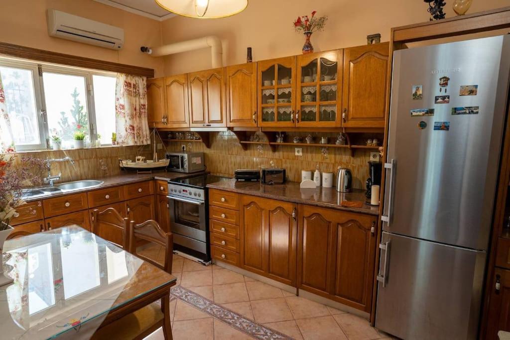Angela Stylist House Apartment Piraeus Bagian luar foto